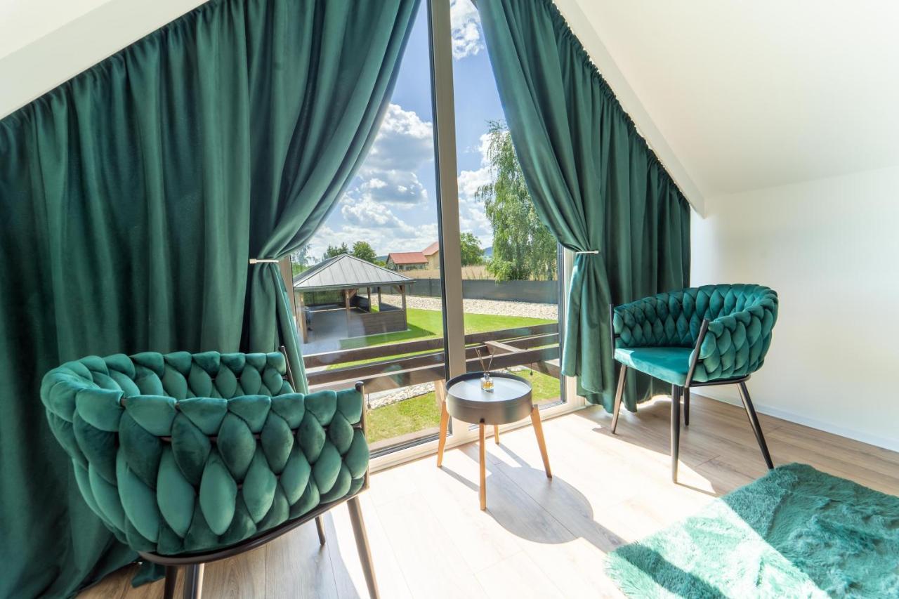 Village Resort Sauna & Jacuzzi & Netflix Tworkowa Eksteriør bilde