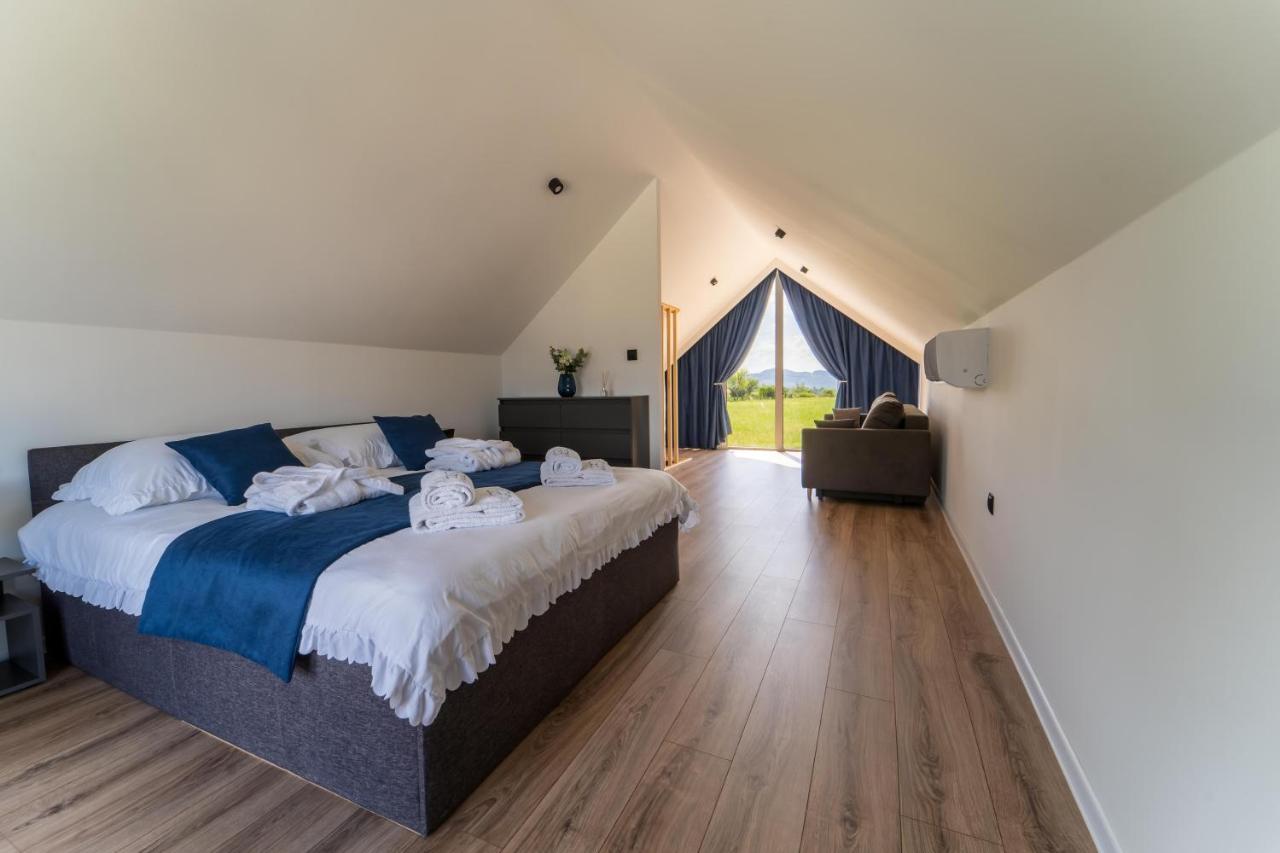 Village Resort Sauna & Jacuzzi & Netflix Tworkowa Eksteriør bilde