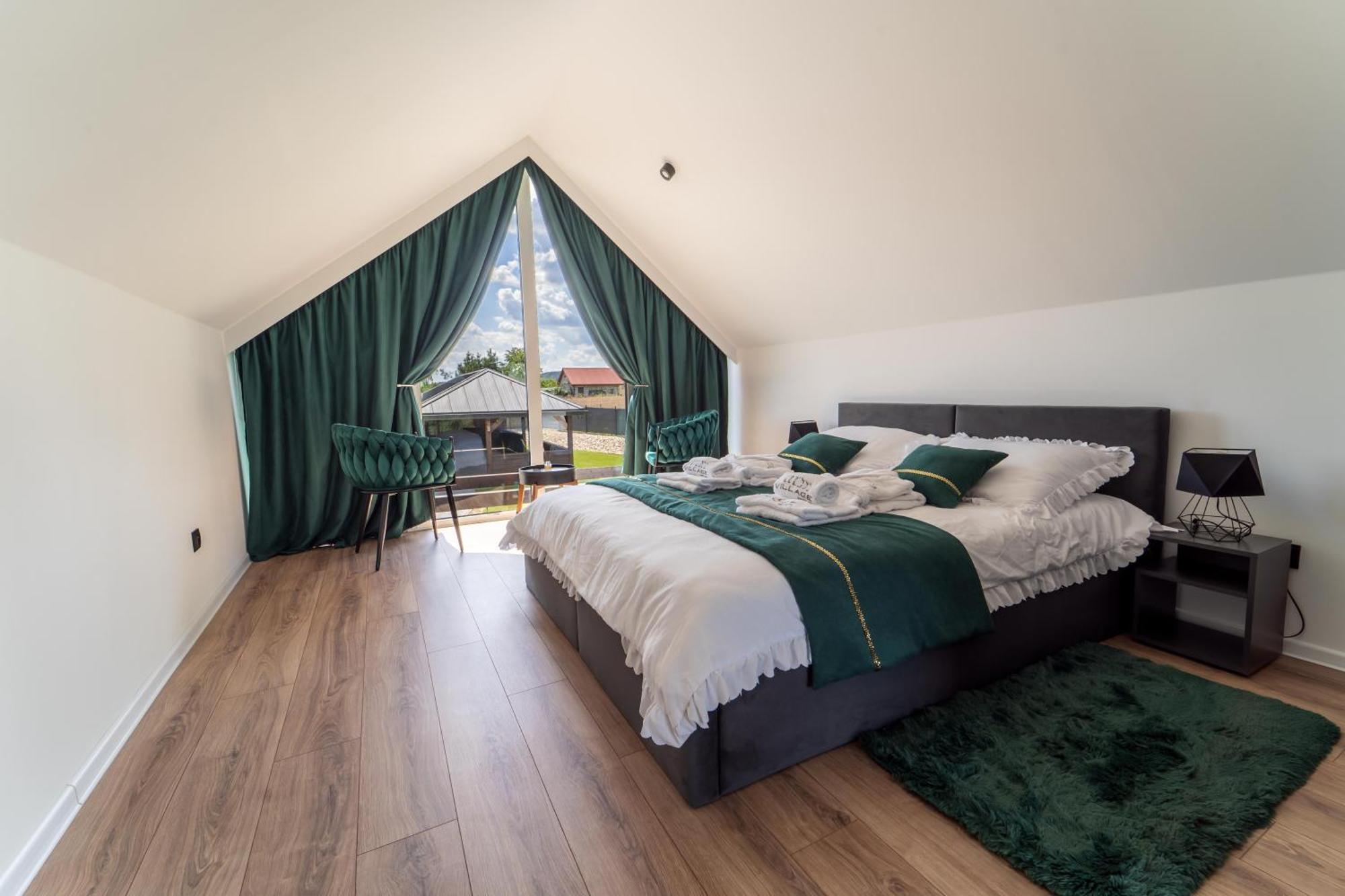 Village Resort Sauna & Jacuzzi & Netflix Tworkowa Eksteriør bilde