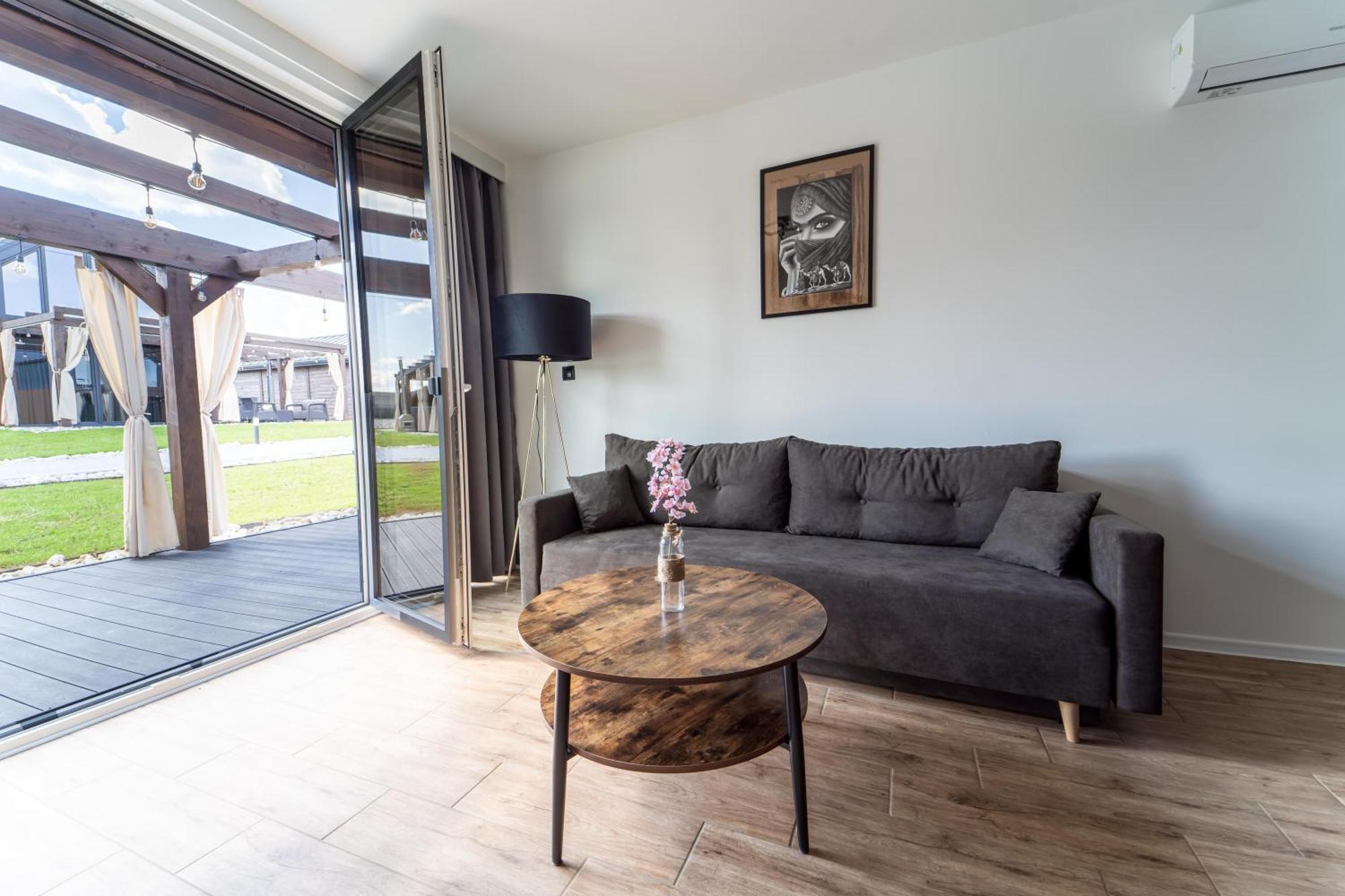 Village Resort Sauna & Jacuzzi & Netflix Tworkowa Rom bilde